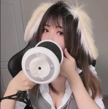 MissWarmJ ASMR 舔耳