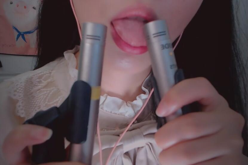 芝麻对辣 贴脸舔奶油 吸溜吸溜舔屏亲亲 舔麦