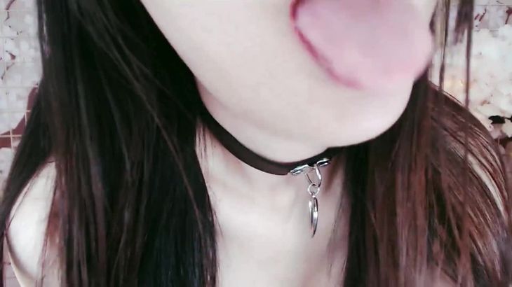 [纯情xx九九]ASMR舔耳 狐狸精一样的眼神