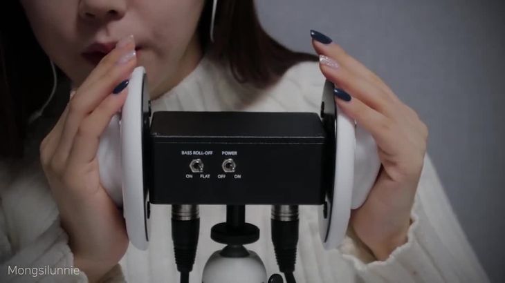 양쪽-귀를-간지럽히는-이어블로잉과-귀-마사지-ASMR 양쪽-귀를-간지럽히는-이어블로잉과-귀-마사지-ASMR